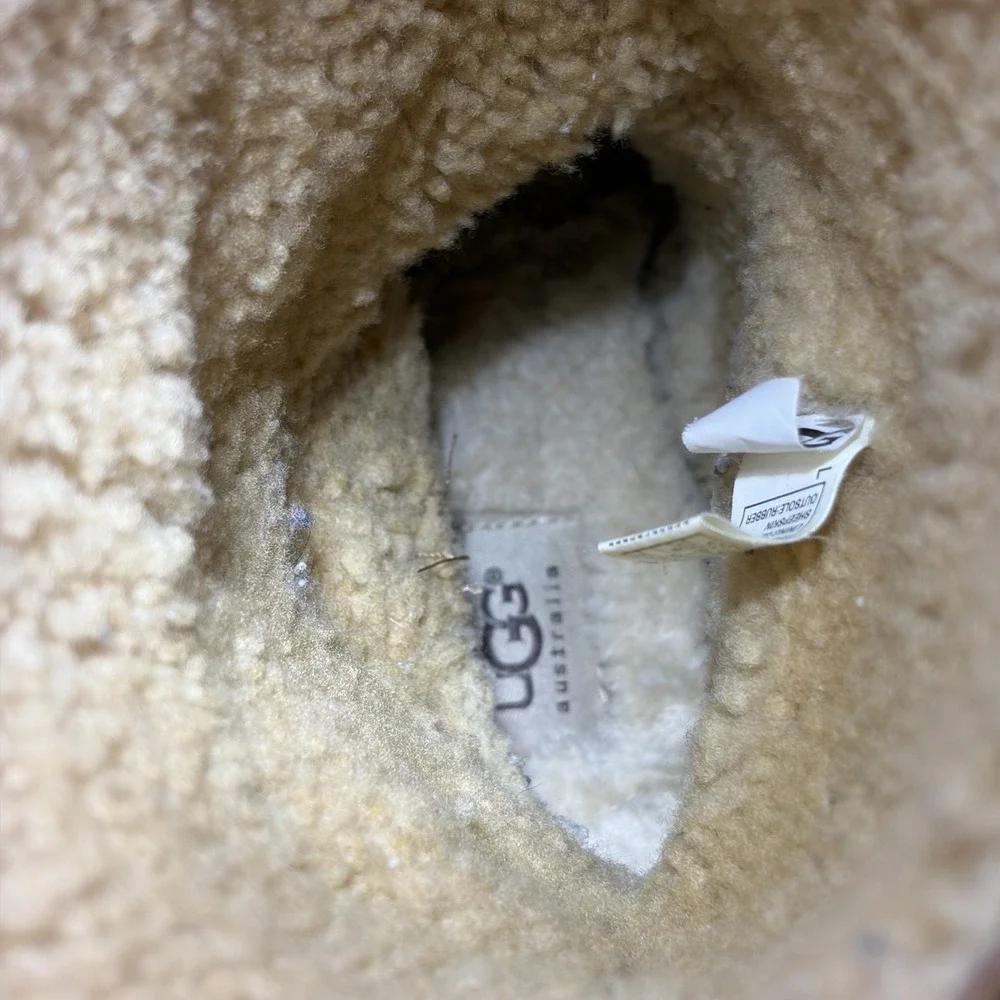 UGG womens boots
